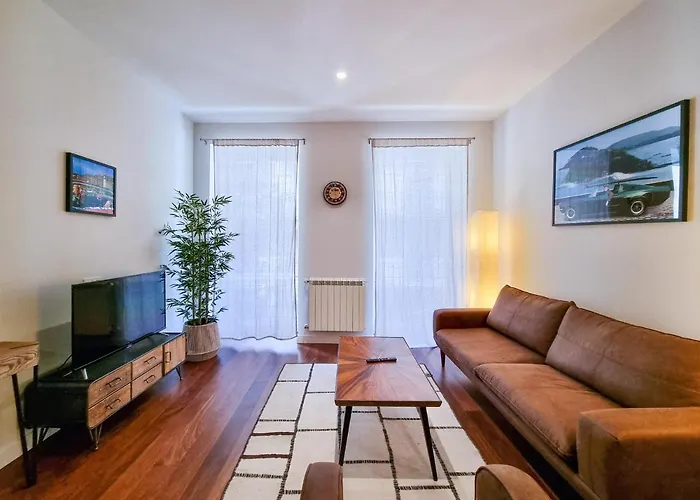 San Bartolome Bay - Iberorent San Sebastián